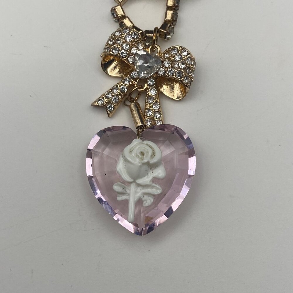 Betsey Johnson Pink Heart Rose Cameo Pendant Gold Tone Necklace Bow LOOK READ - Picture 9 of 9